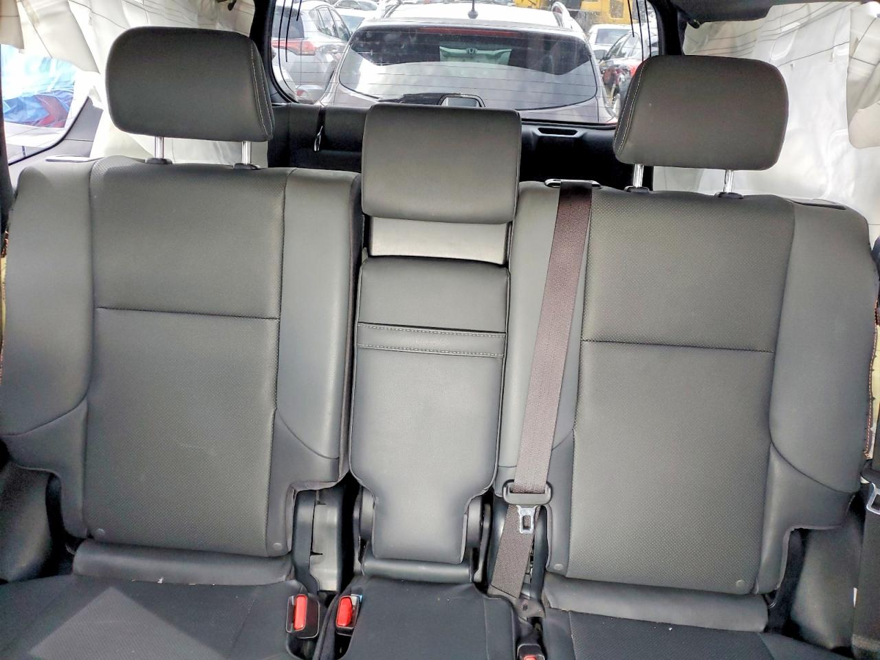 2022 LEXUS GX 460 photo 19