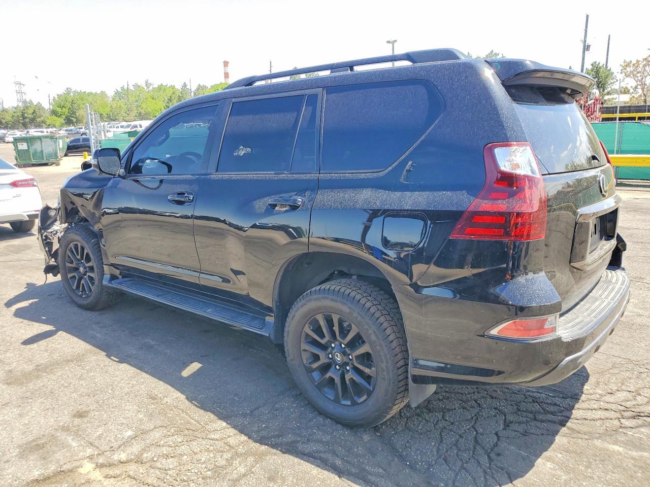 2022 LEXUS GX 460 photo 3