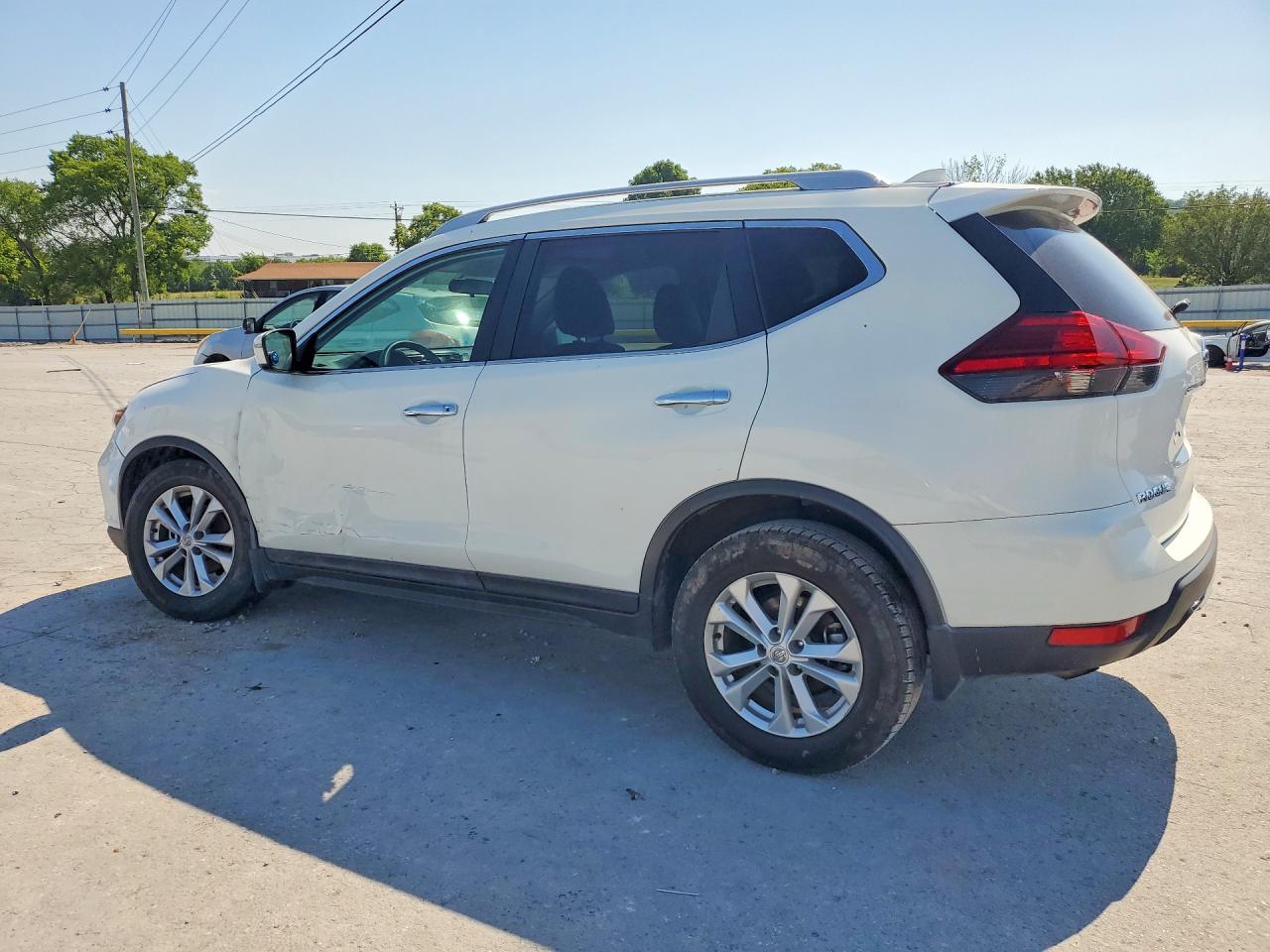 2017 NISSAN ROGUE S photo 3