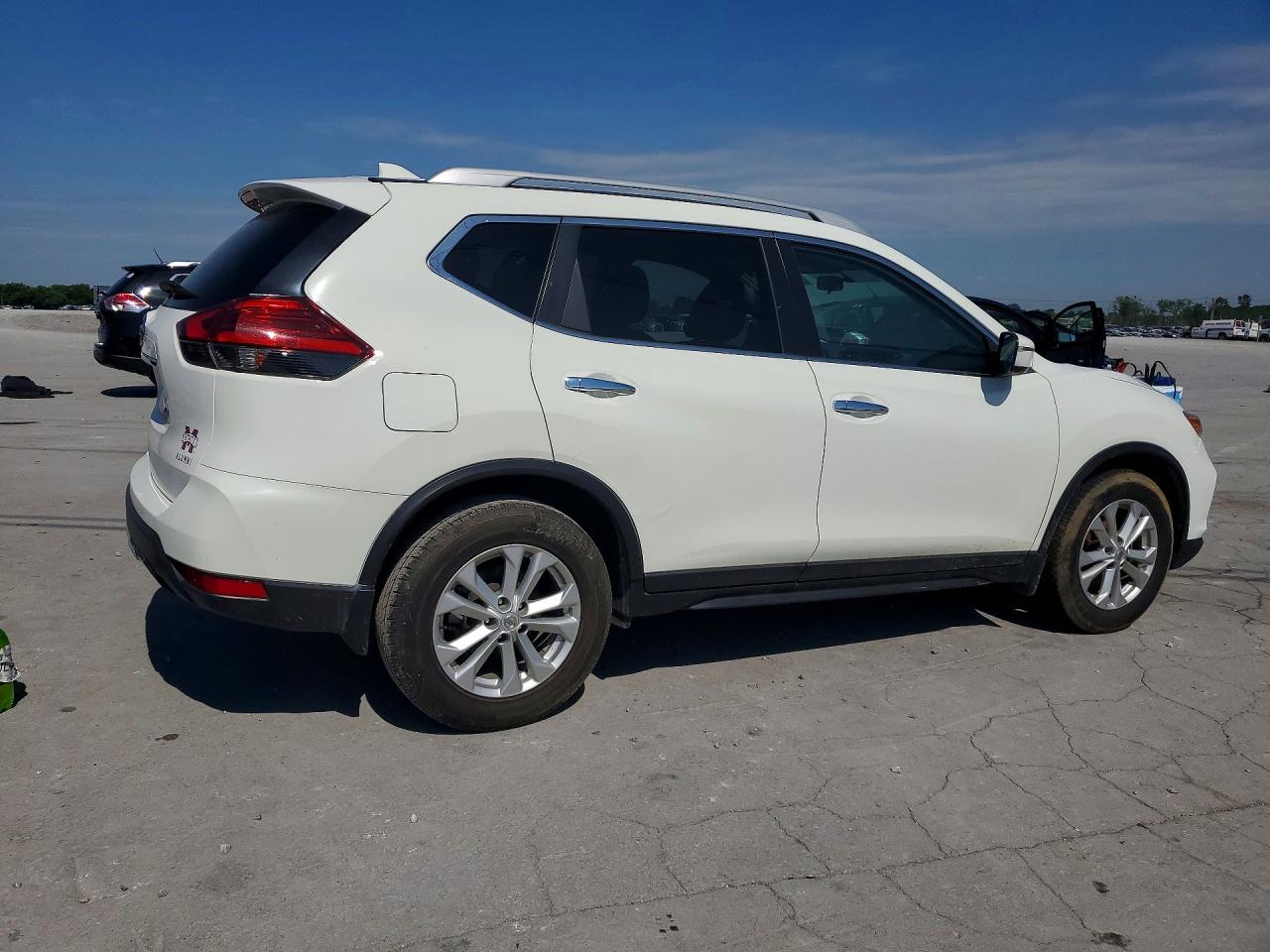 2017 NISSAN ROGUE S photo 5
