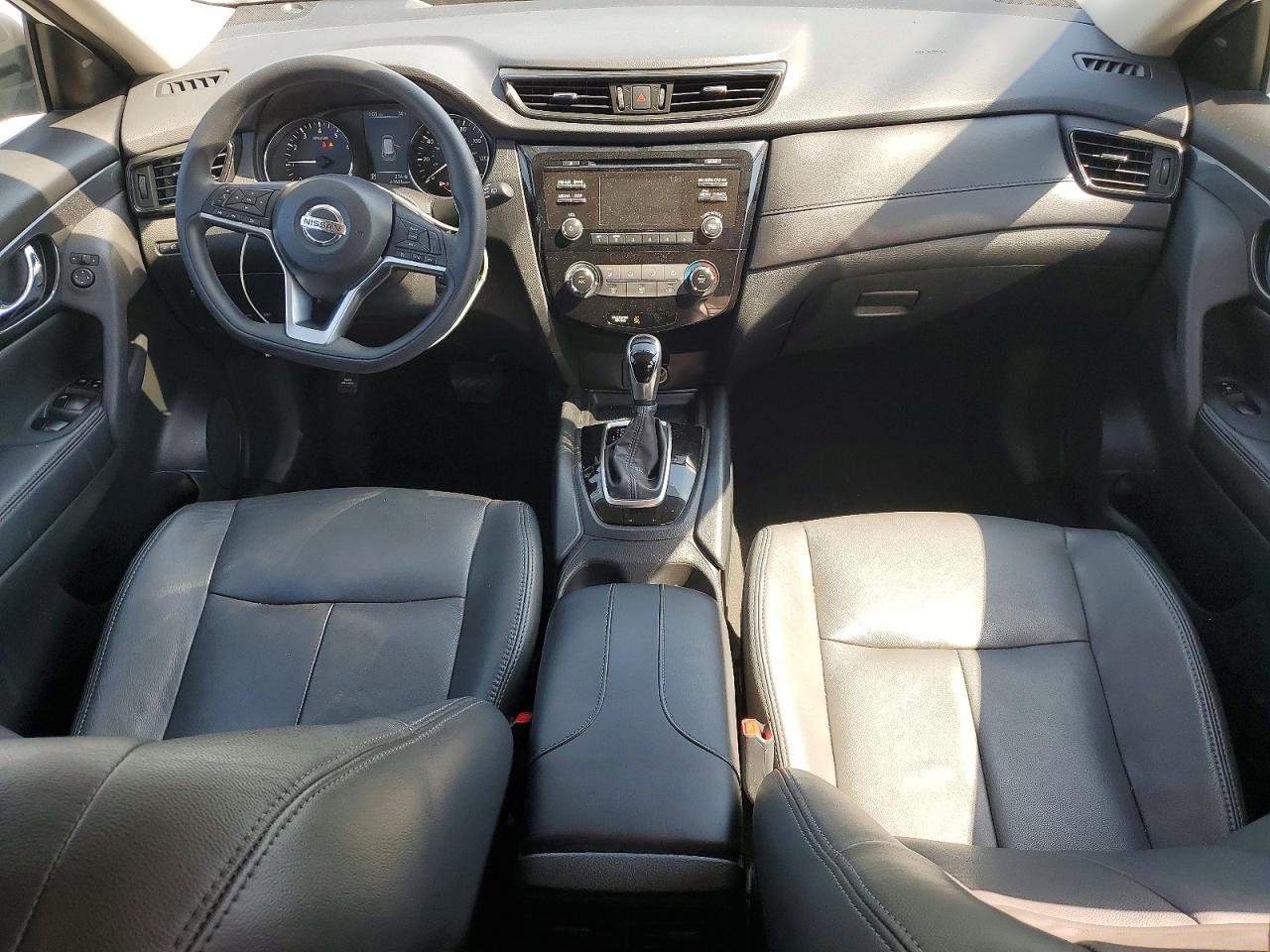 2017 NISSAN ROGUE S photo 15
