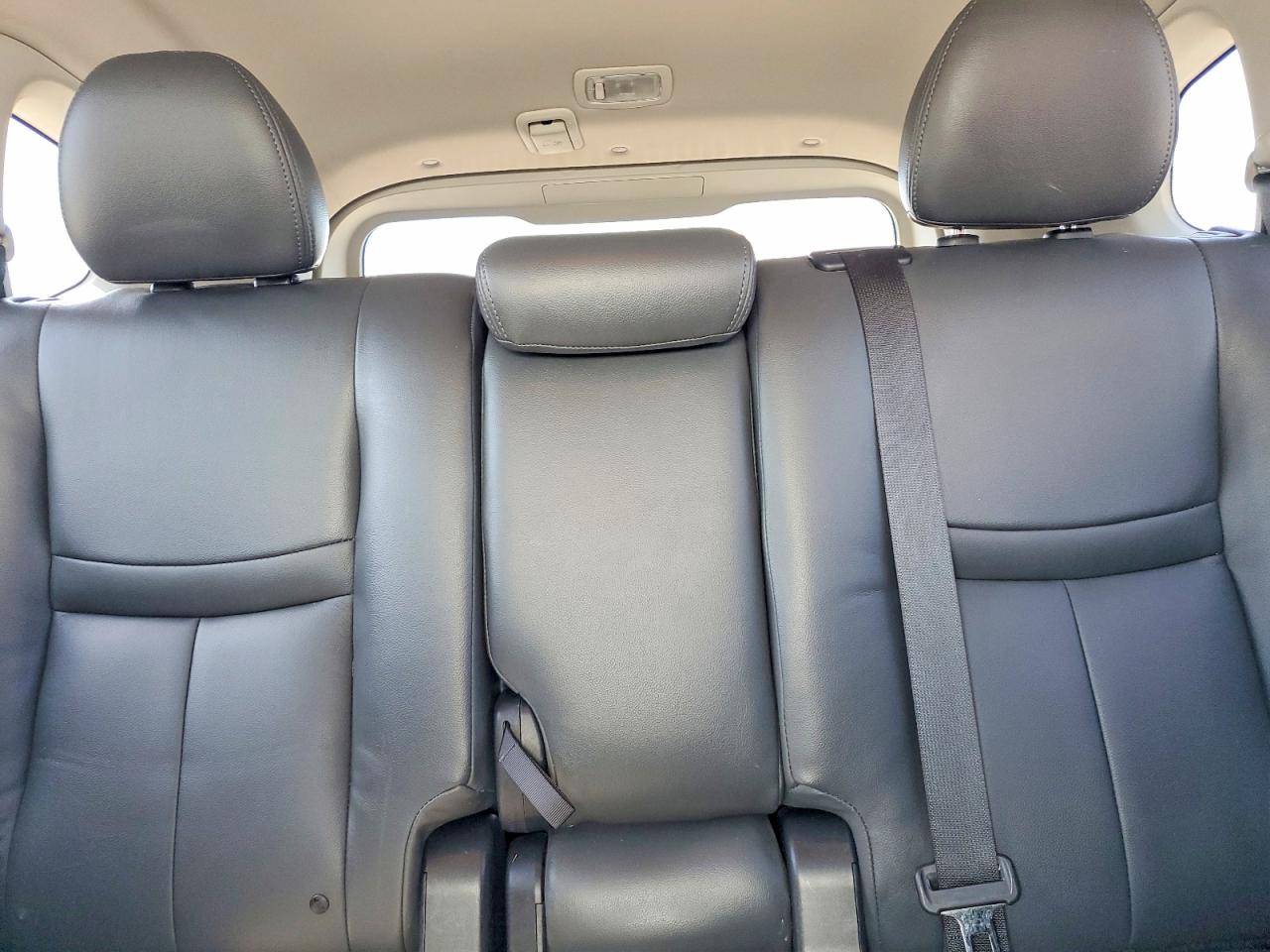 2017 NISSAN ROGUE S photo 19