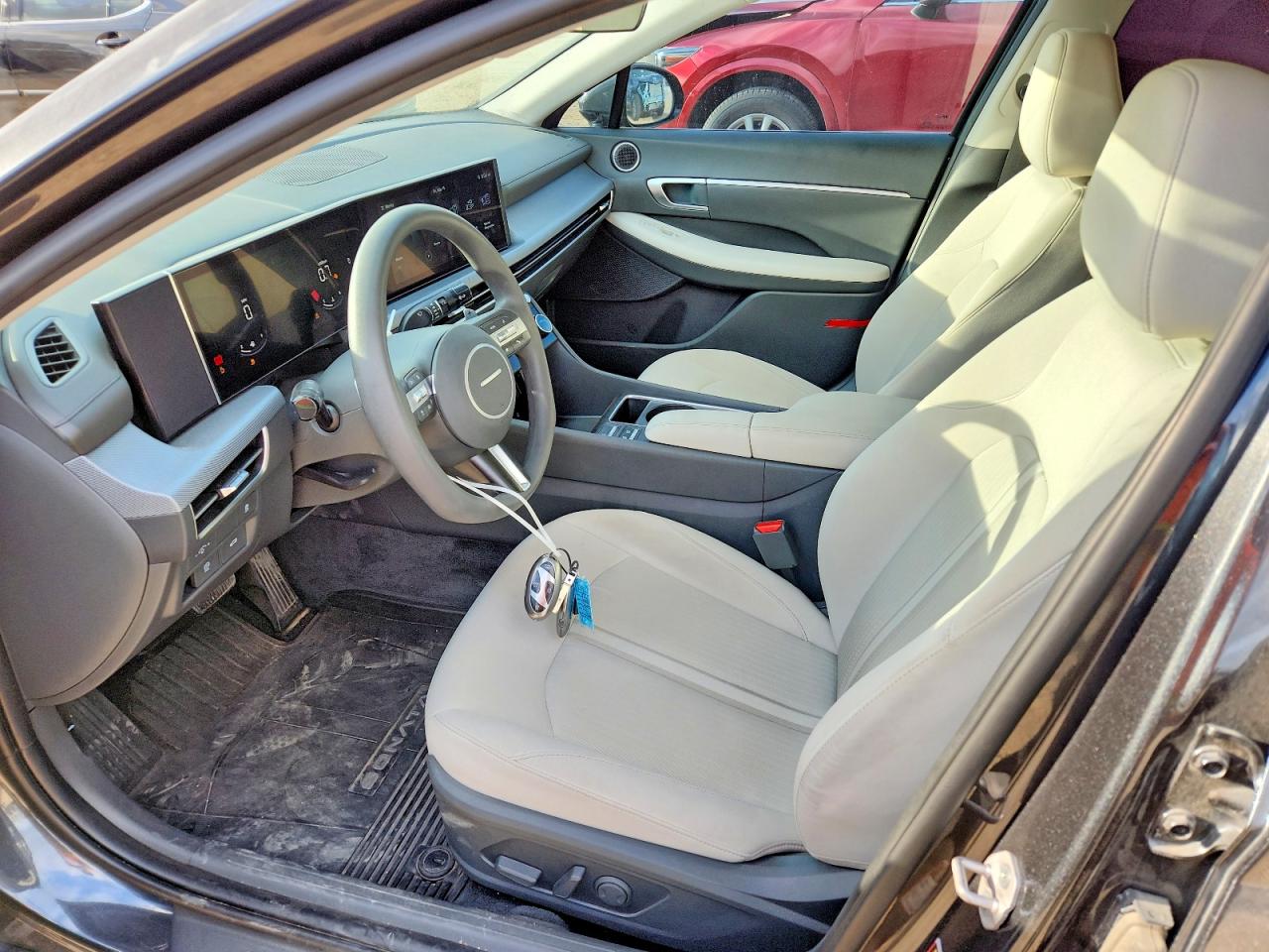 2024 HYUNDAI SONATA SEL photo 13