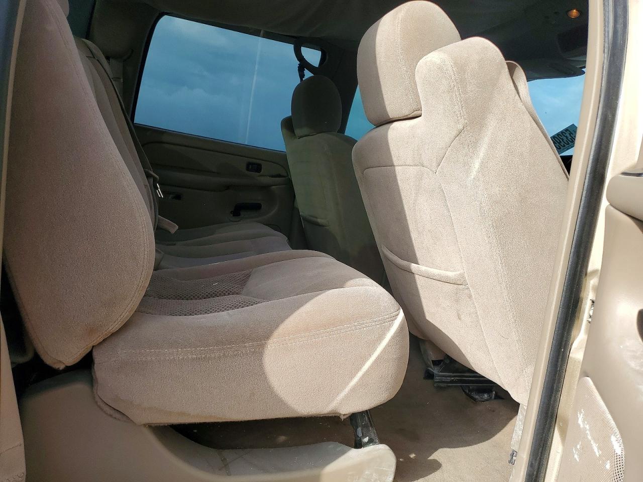 2004 CHEVROLET SILVERADO C2500 HEAVY DUTY photo 19