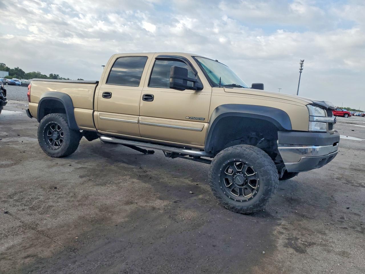 2004 CHEVROLET SILVERADO C2500 HEAVY DUTY photo 7
