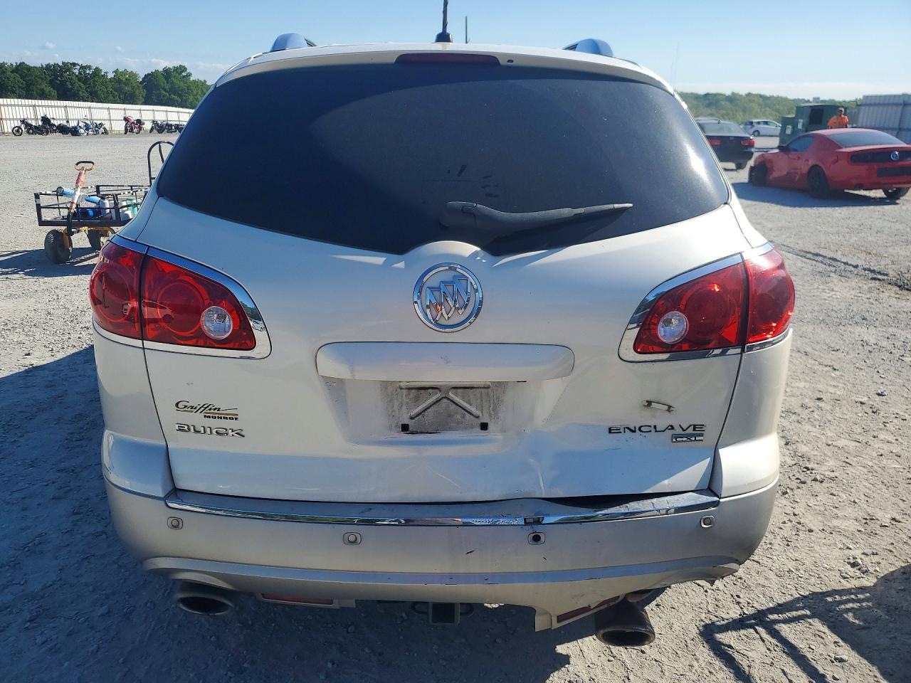 2011 BUICK ENCLAVE CXL photo 16