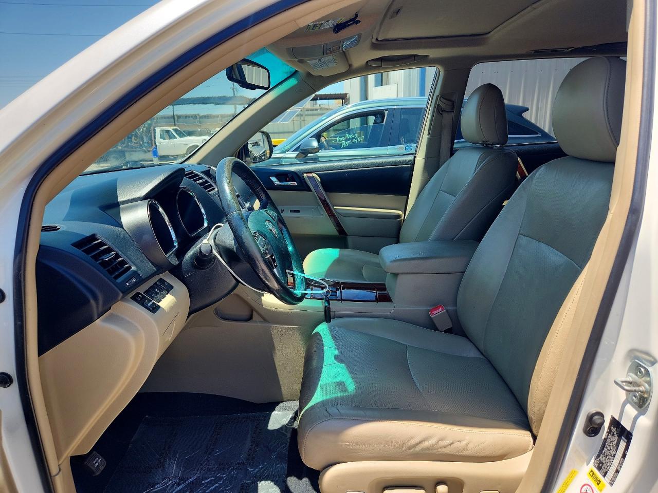 2013 TOYOTA HIGHLANDER LIMITED photo 19