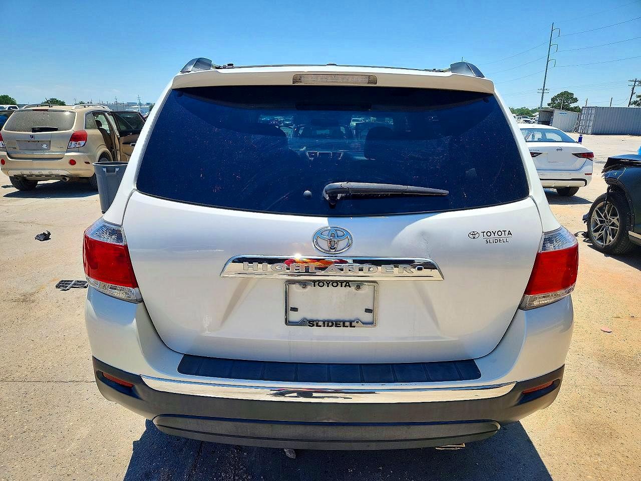 2013 TOYOTA HIGHLANDER LIMITED photo 16