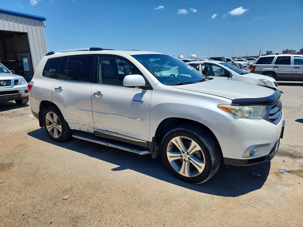 2013 TOYOTA HIGHLANDER LIMITED photo 10