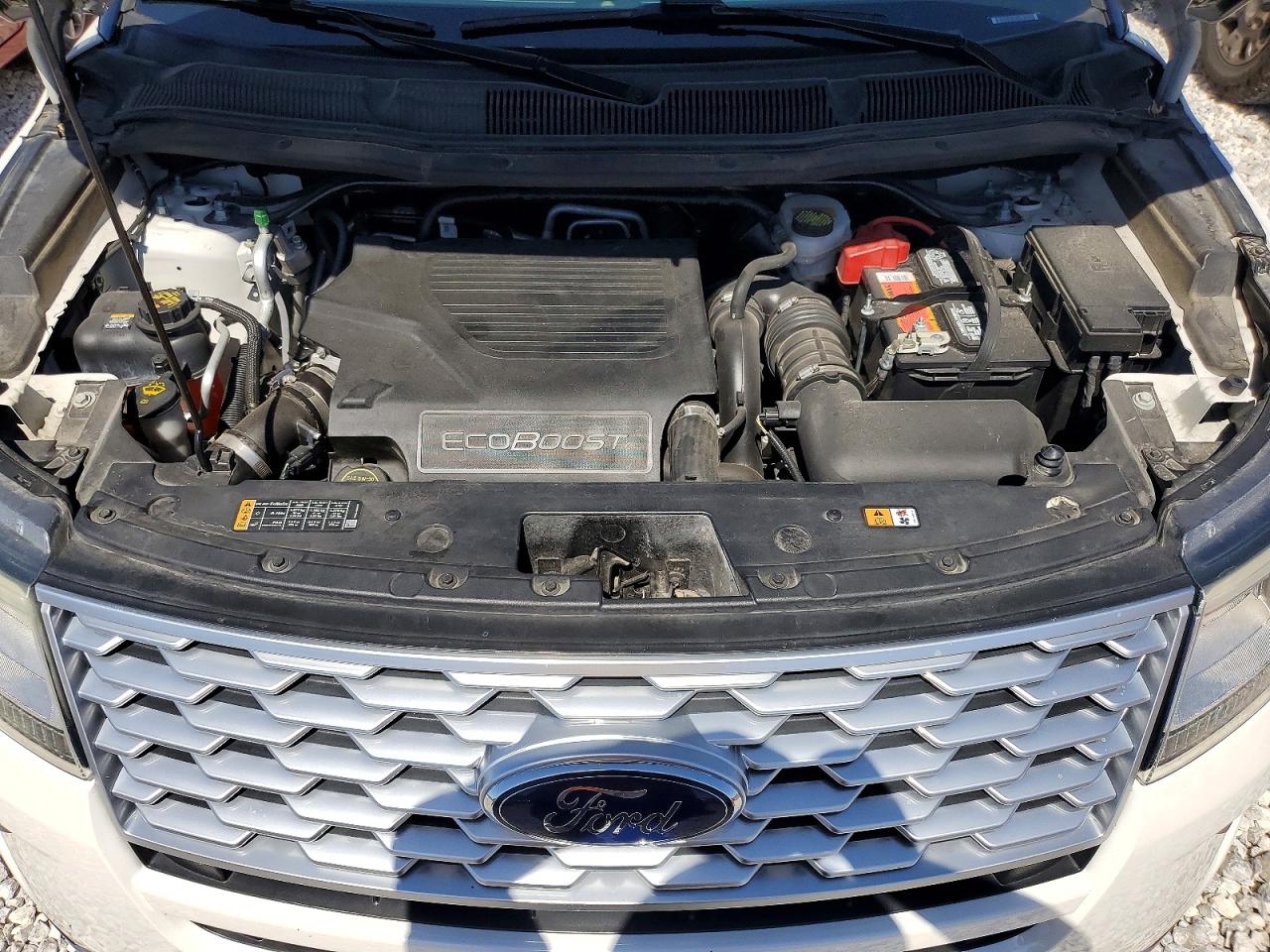2018 FORD EXPLORER PLATINUM photo 31