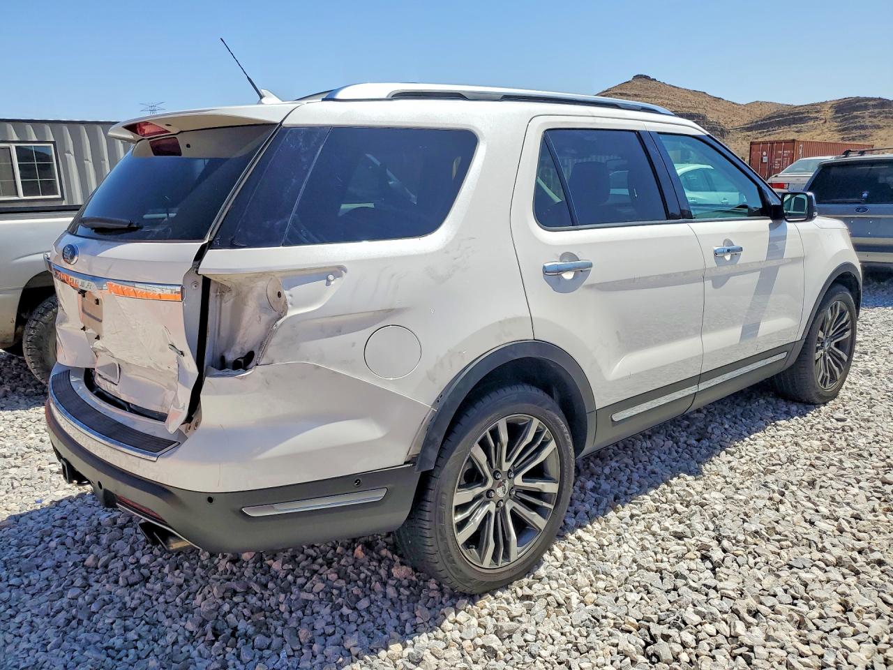 2018 FORD EXPLORER PLATINUM photo 7