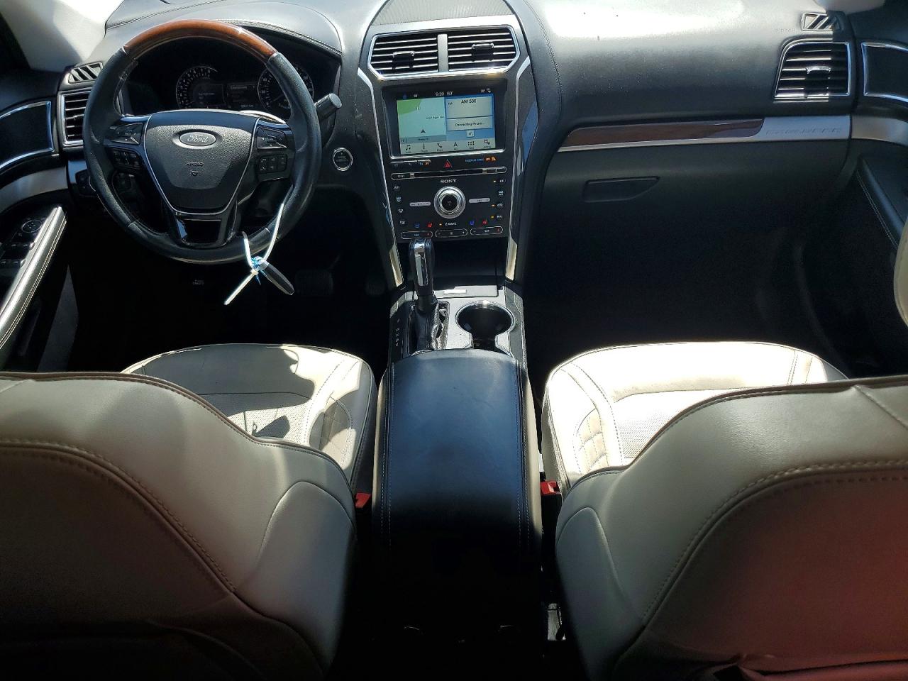 2018 FORD EXPLORER PLATINUM photo 22