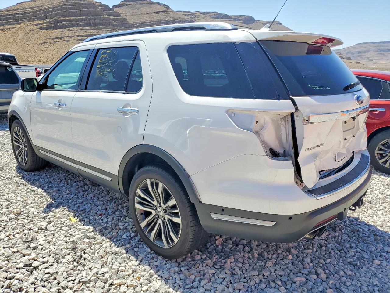 2018 FORD EXPLORER PLATINUM photo 4
