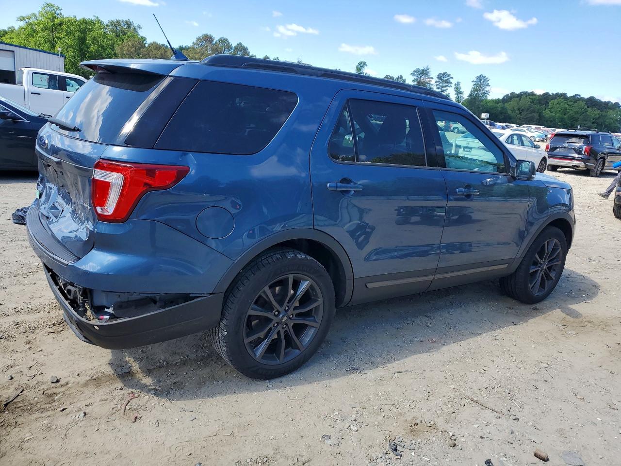 2019 FORD EXPLORER XLT photo 7