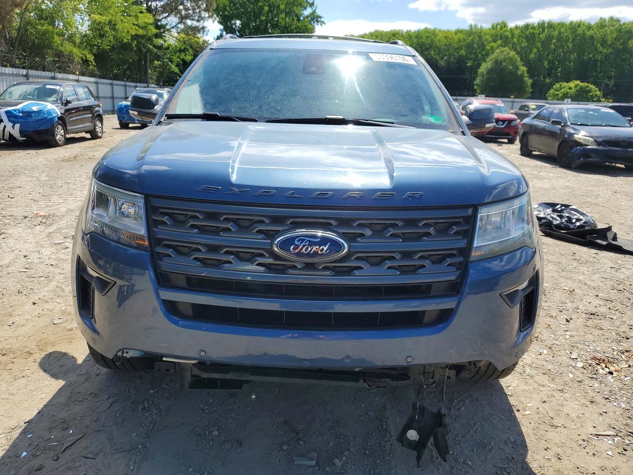 2019 FORD EXPLORER XLT photo 13