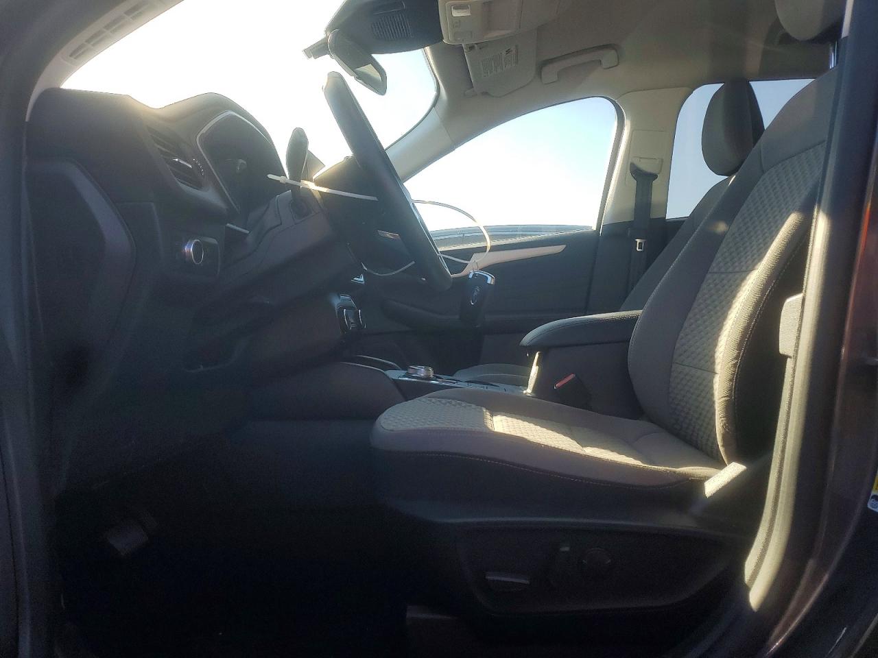 2022 FORD ESCAPE SE photo 19