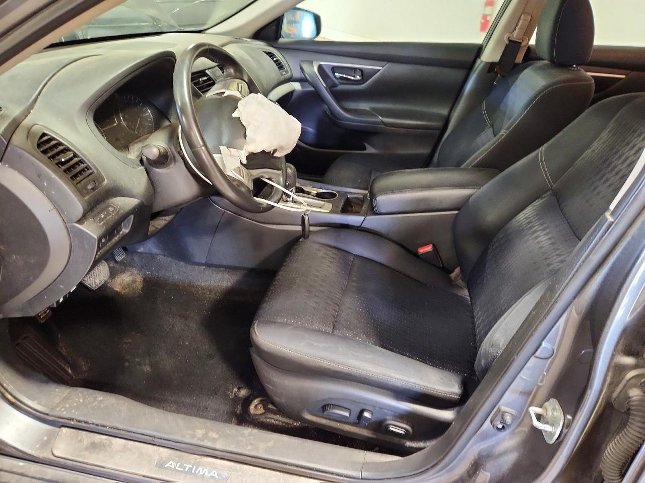 2017 NISSAN ALTIMA 2.5 SV photo 13