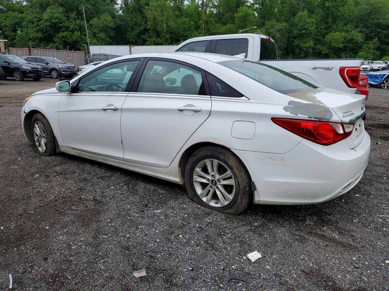 2013 HYUNDAI SONATA GLS photo 3