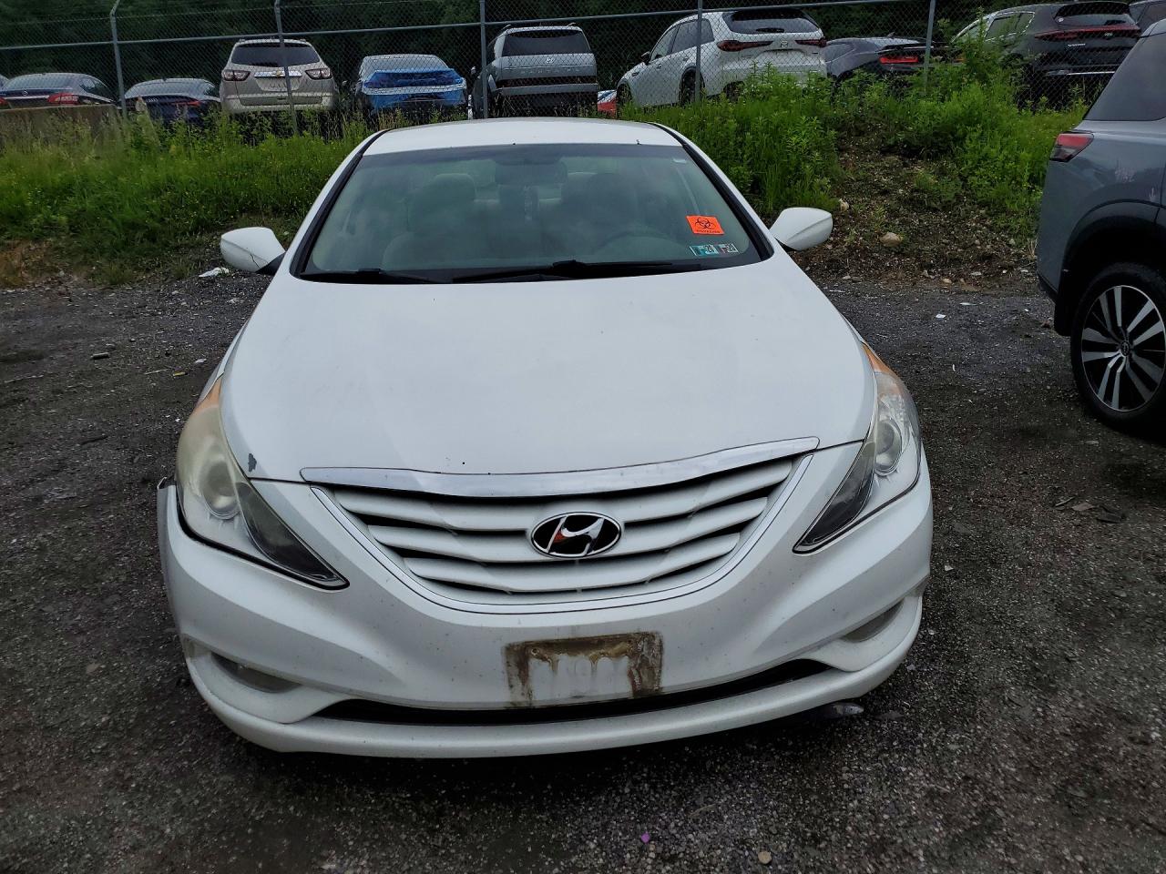 2013 HYUNDAI SONATA GLS photo 9