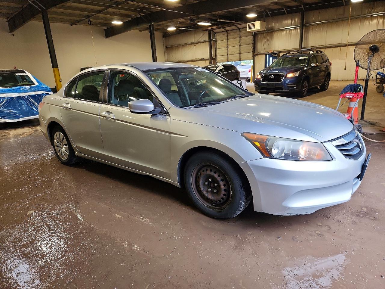 2012 HONDA ACCORD LX photo 7