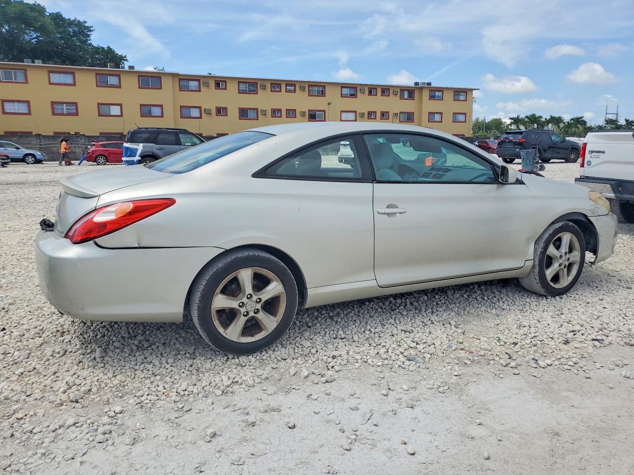 2004 TOYOTA CAMRY SOLARA SE V6 photo 5