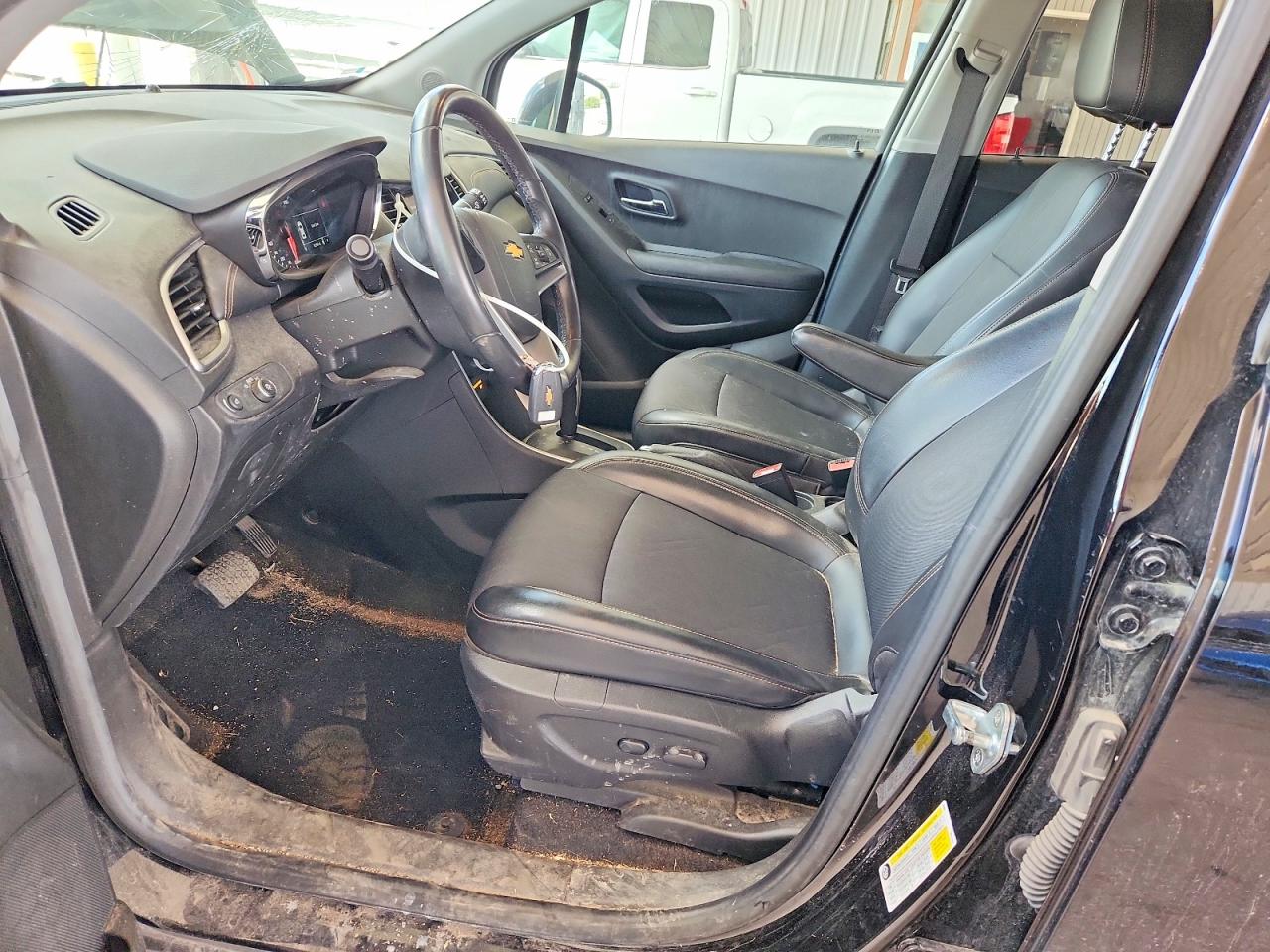 2020 CHEVROLET TRAX 1LT photo 13