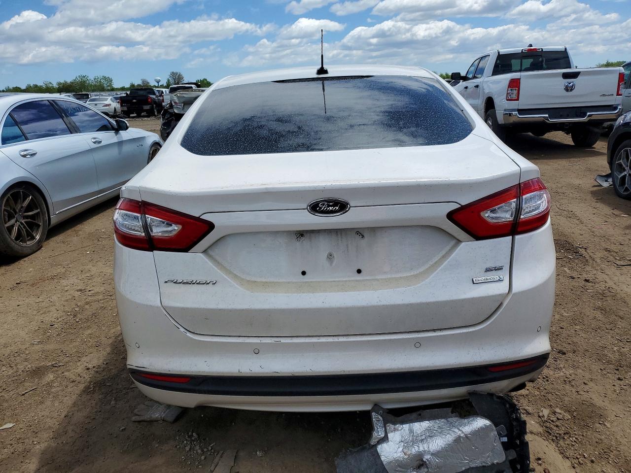 2014 FORD FUSION photo 11