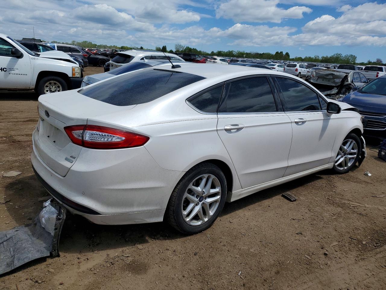 2014 FORD FUSION photo 5
