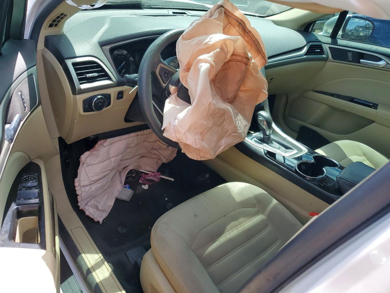 2014 FORD FUSION photo 15