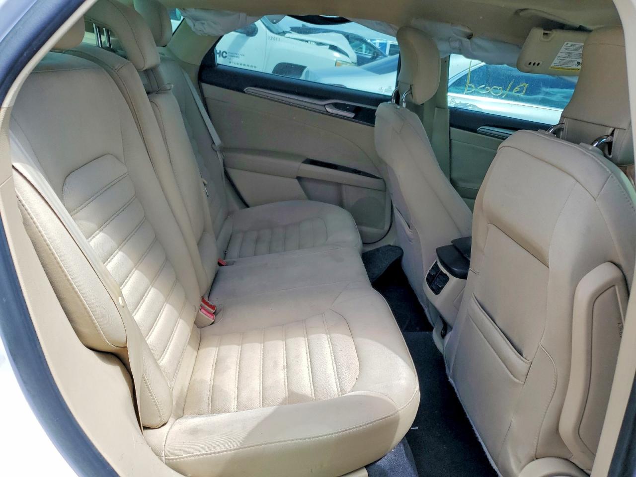 2014 FORD FUSION photo 19