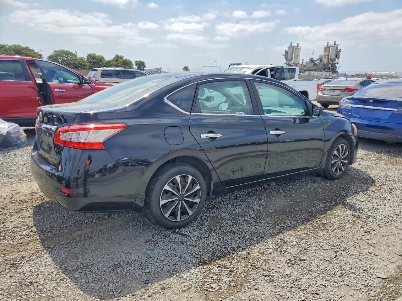 2013 NISSAN SENTRA S photo 5