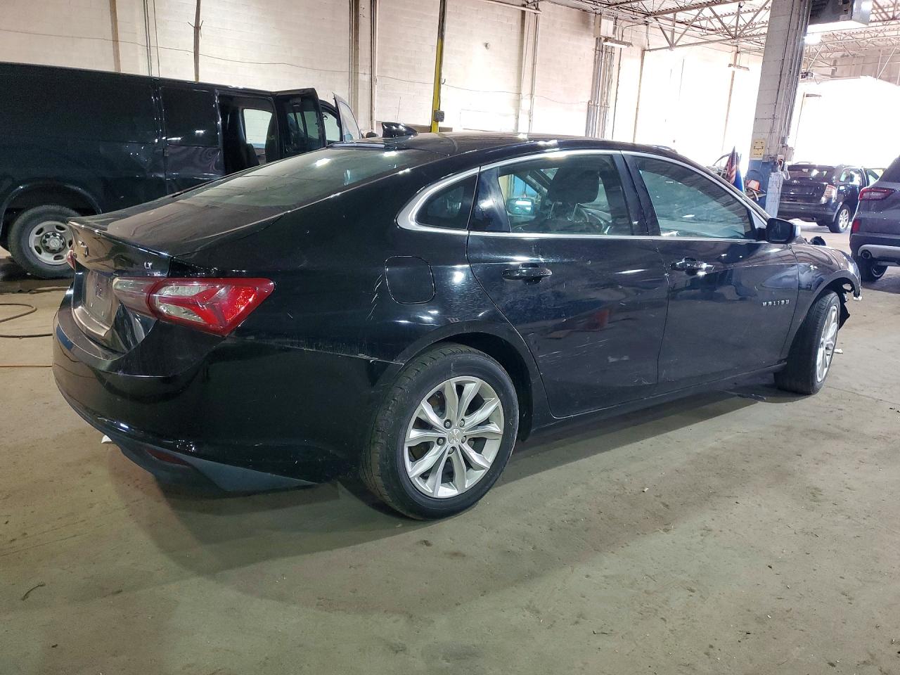 2020 CHEVROLET MALIBU LT photo 5