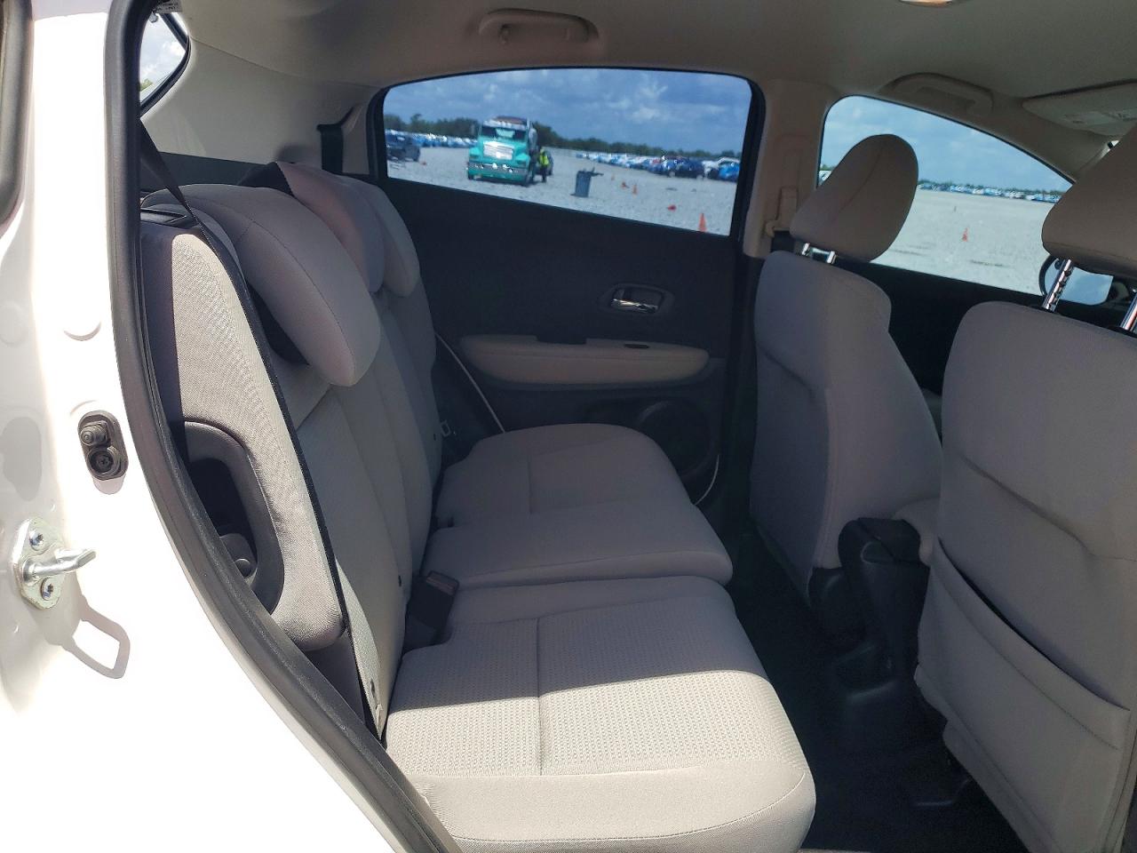 2021 HONDA HR-V LX photo 19