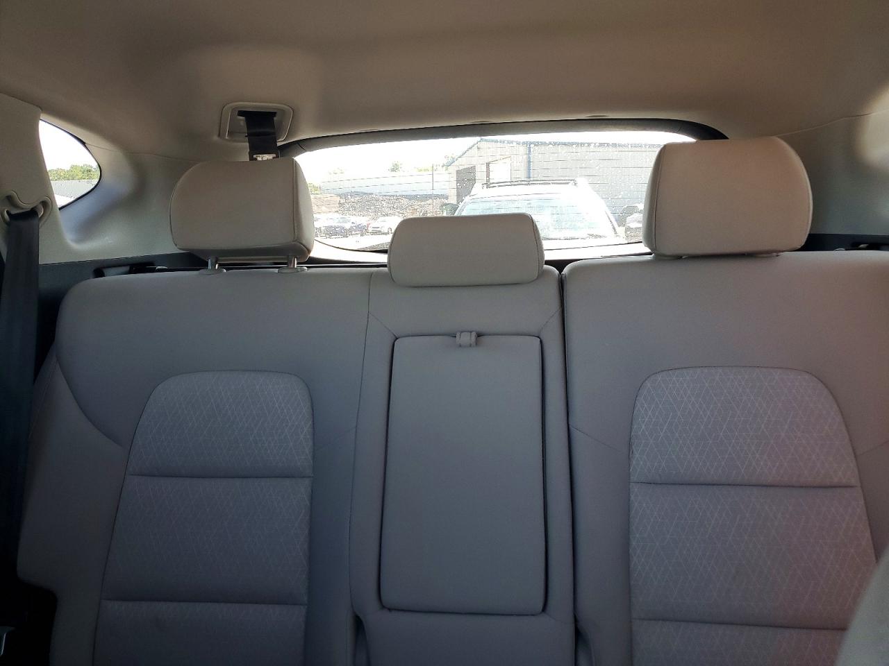 2016 HYUNDAI TUCSON SE photo 28