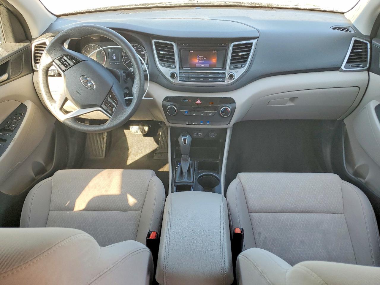 2016 HYUNDAI TUCSON SE photo 22