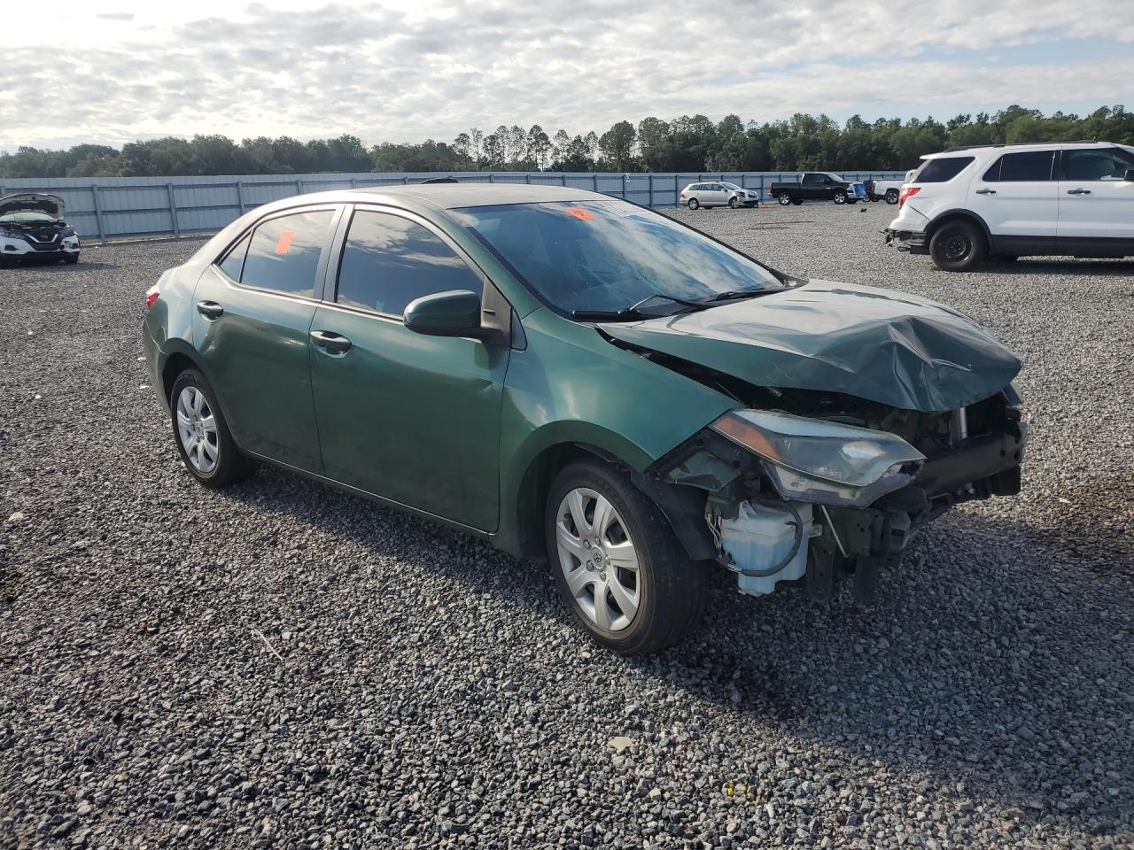 2015 TOYOTA COROLLA LE photo 4