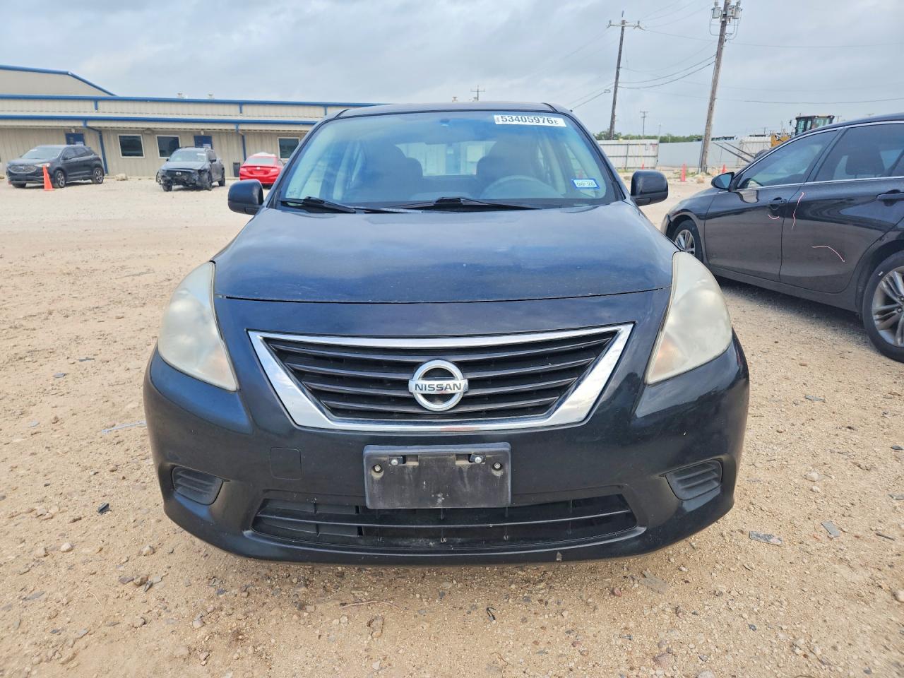 2014 NISSAN VERSA 1.6 SV photo 5