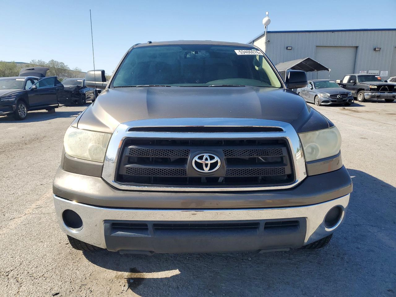 2011 TOYOTA TUNDRA DOUBLE CAB SR5 photo 13