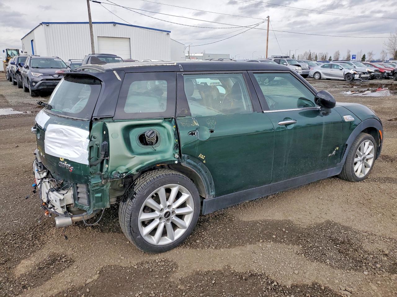 2017 MINI COOPER photo 5