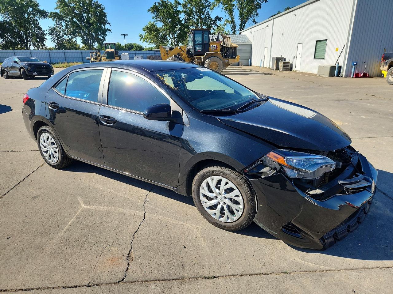 2018 TOYOTA COROLLA LE photo 7