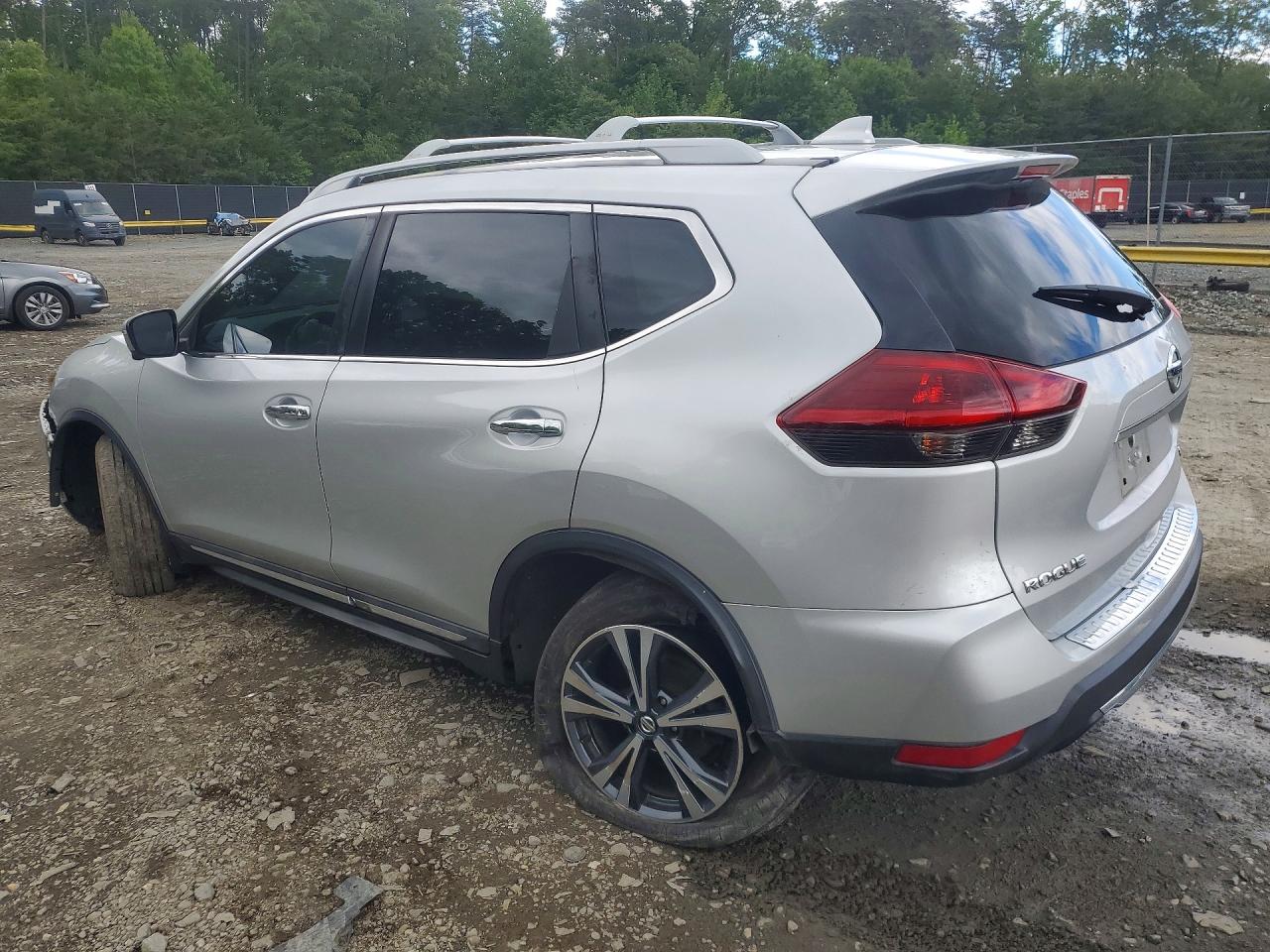 2018 NISSAN ROGUE SL photo 4