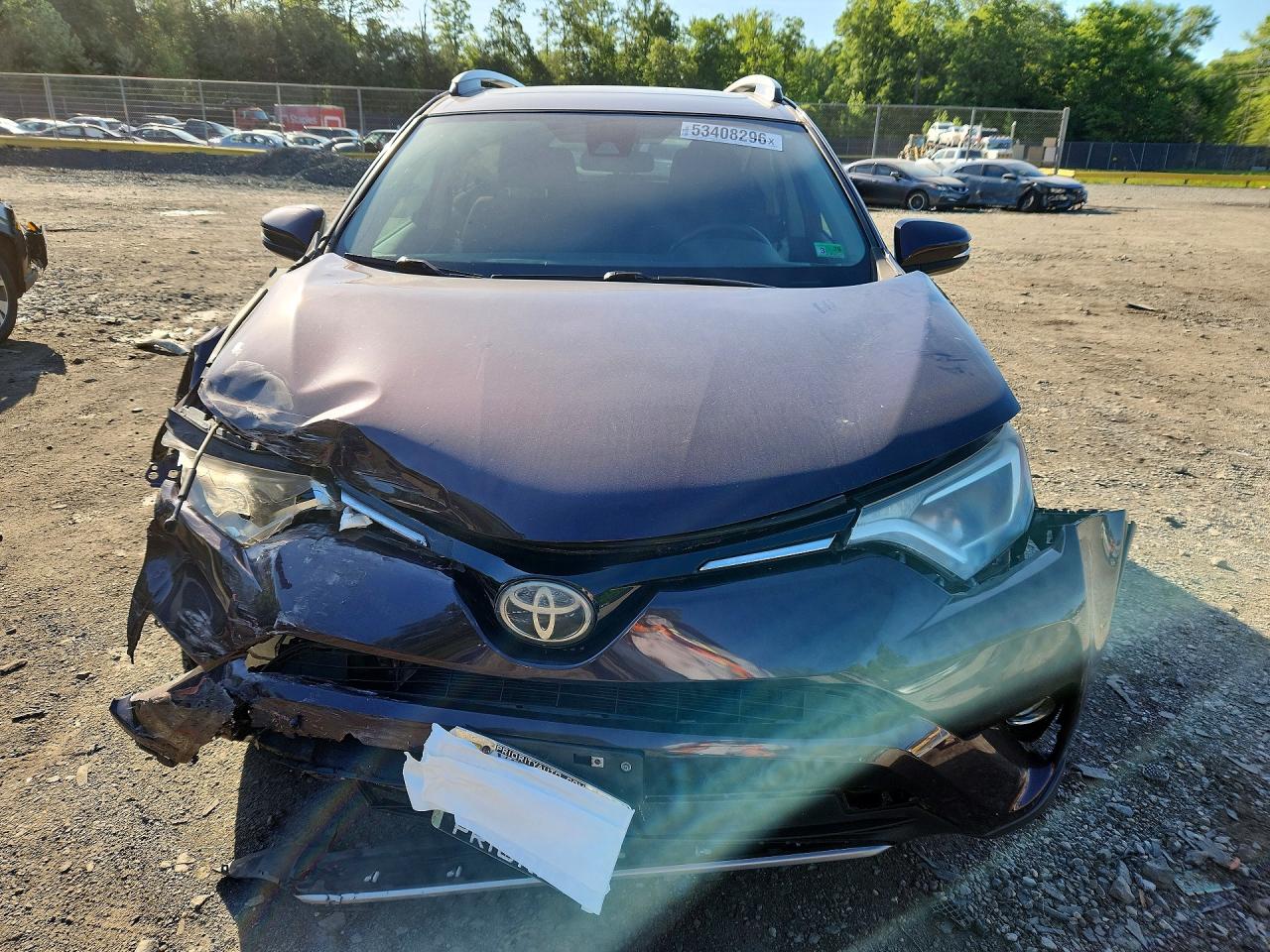 2017 TOYOTA RAV4 XLE photo 13