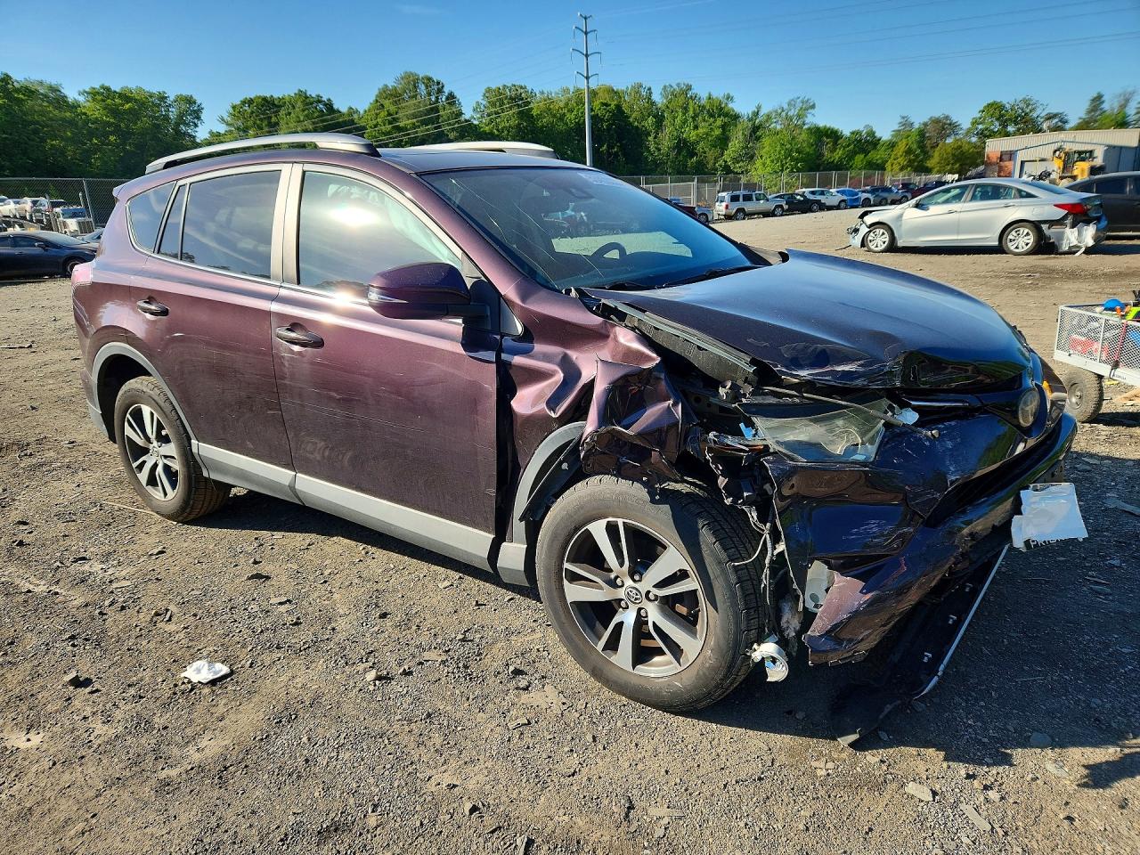 2017 TOYOTA RAV4 XLE photo 10