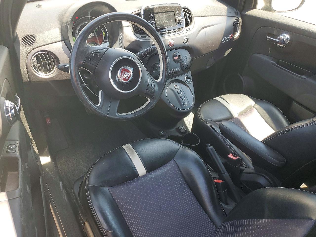 2016 FIAT 500 ELECTRIC photo 8
