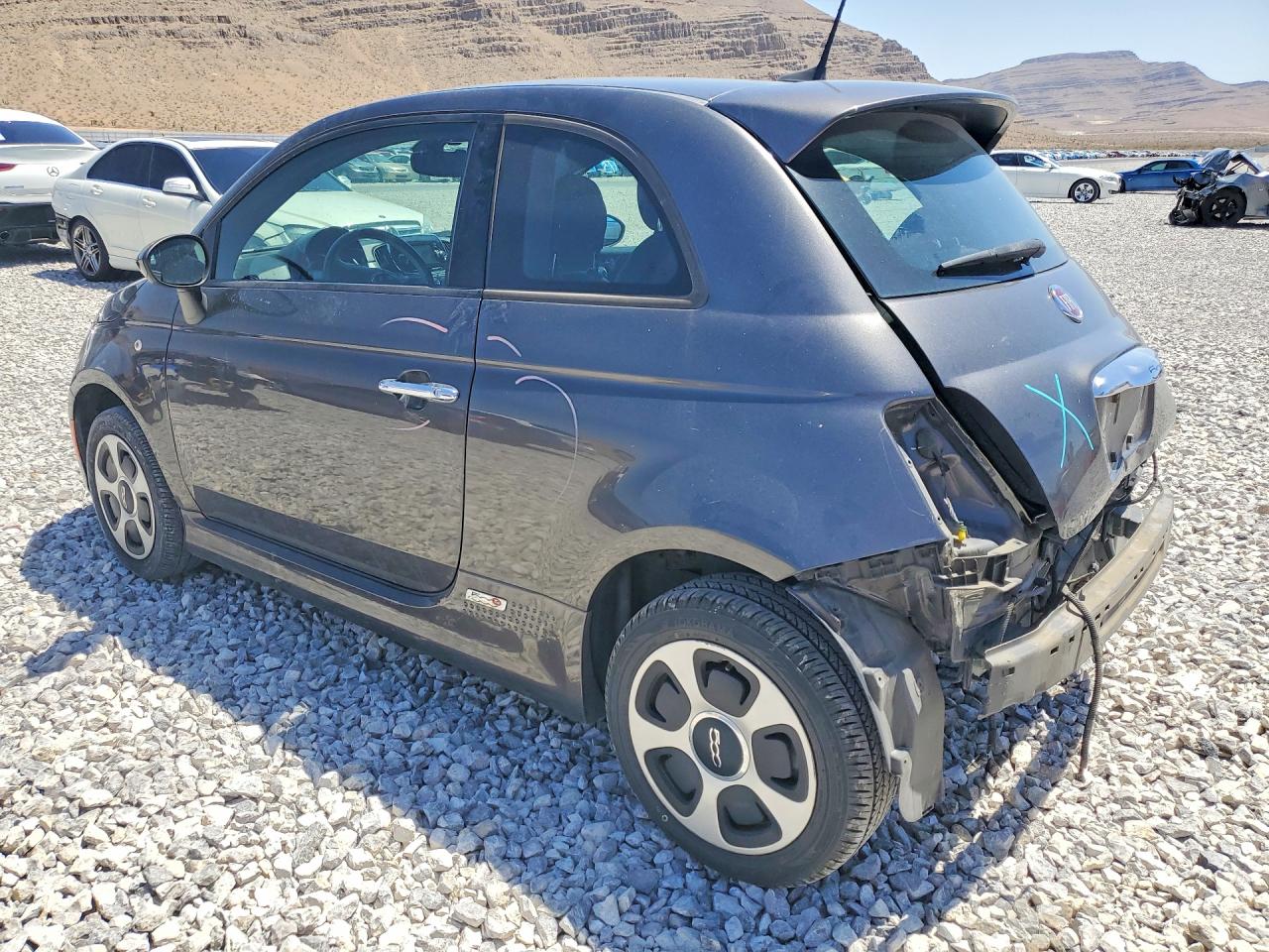 2016 FIAT 500 ELECTRIC photo 2