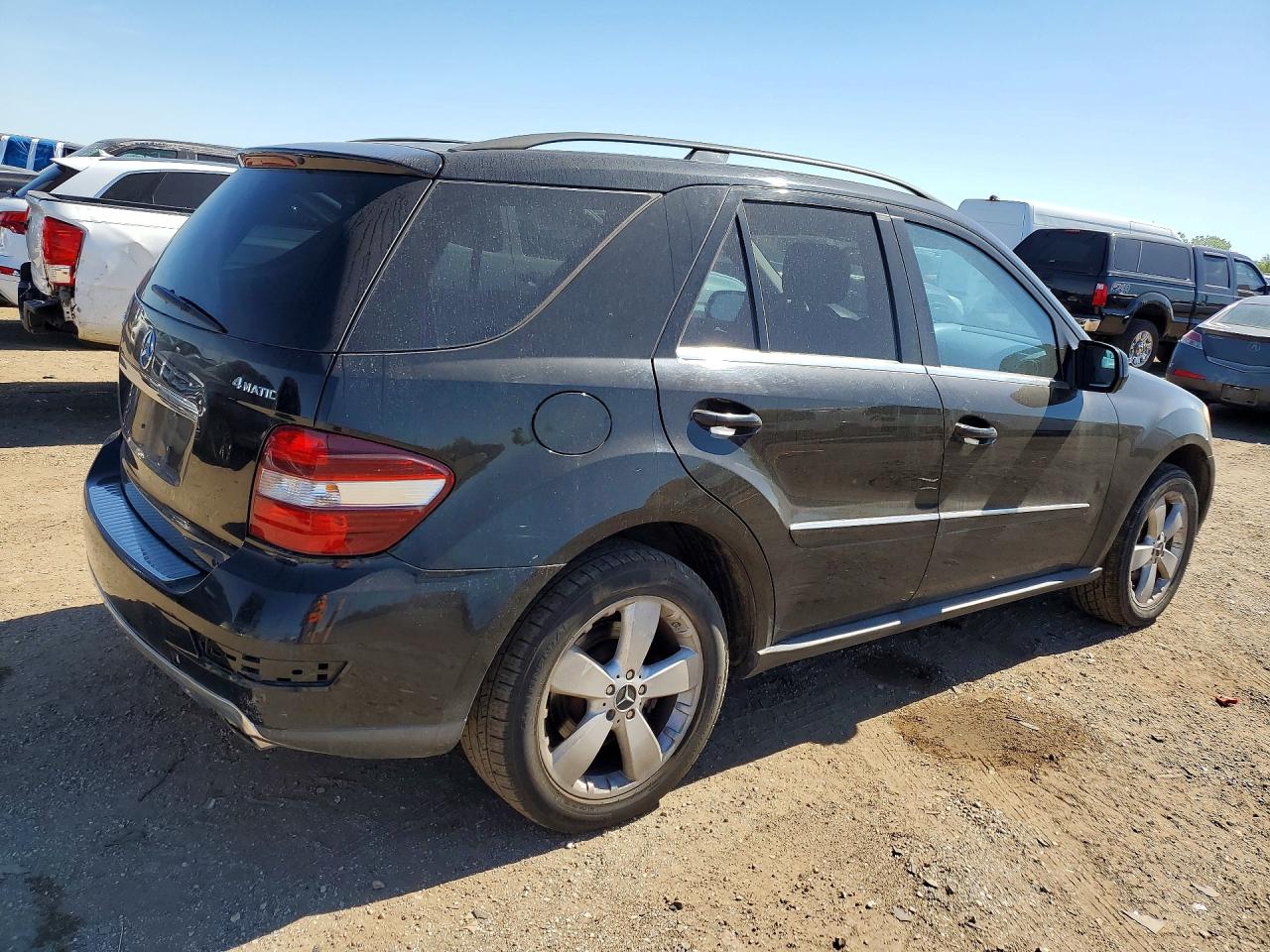 2010 MERCEDES-BENZ ML 350 4MATIC photo 5
