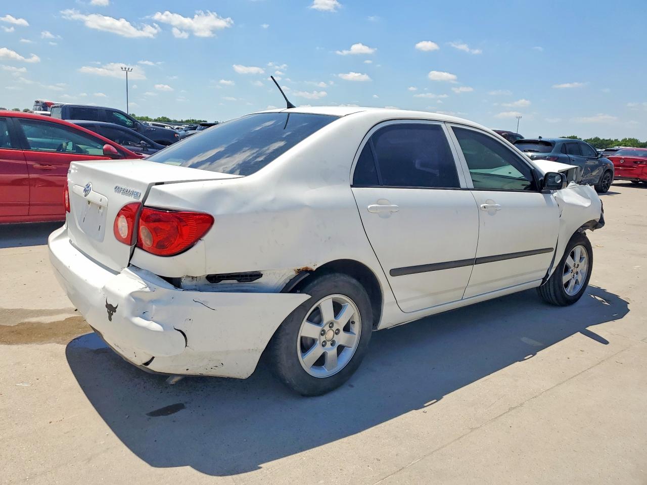 2005 TOYOTA COROLLA CE photo 7