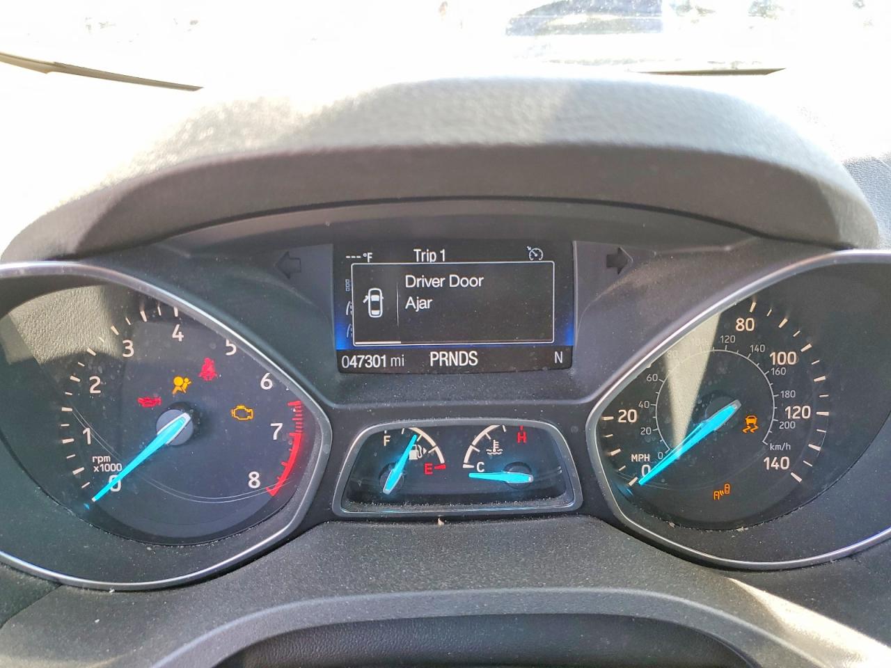 2017 FORD ESCAPE TITANIUM photo 17