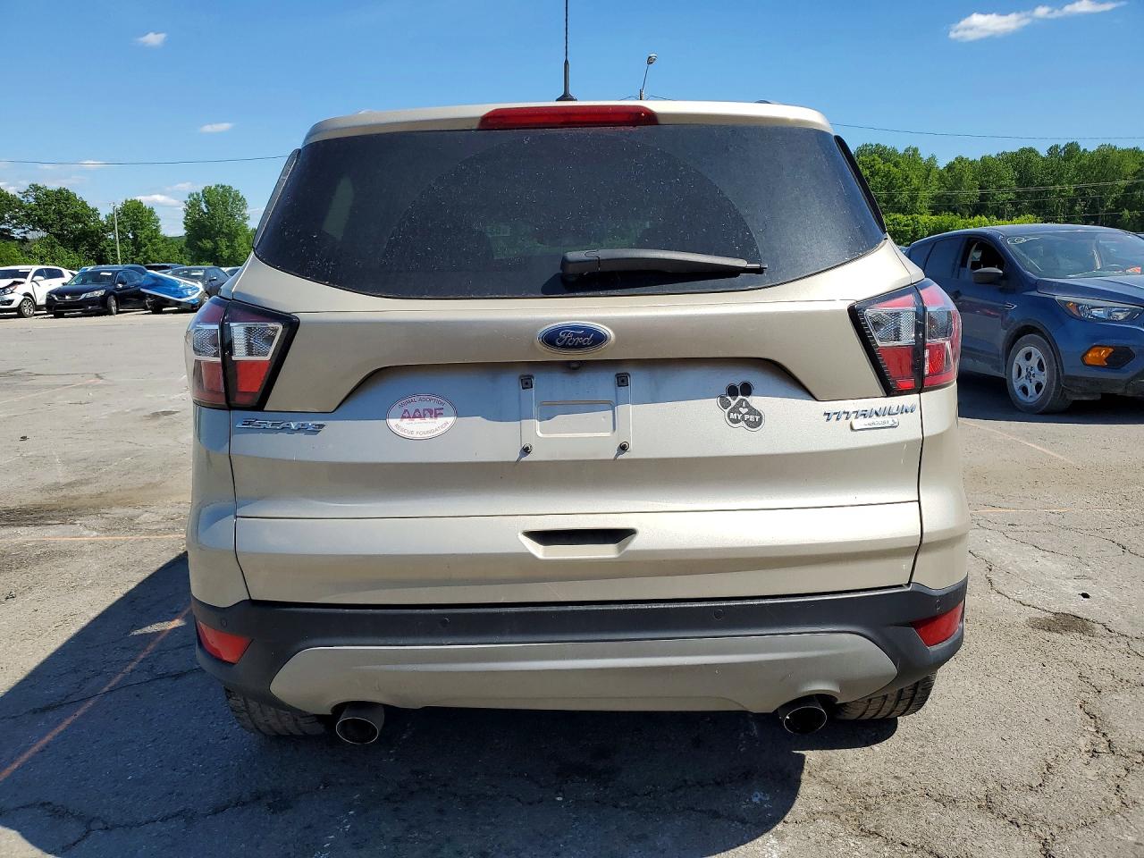2017 FORD ESCAPE TITANIUM photo 11