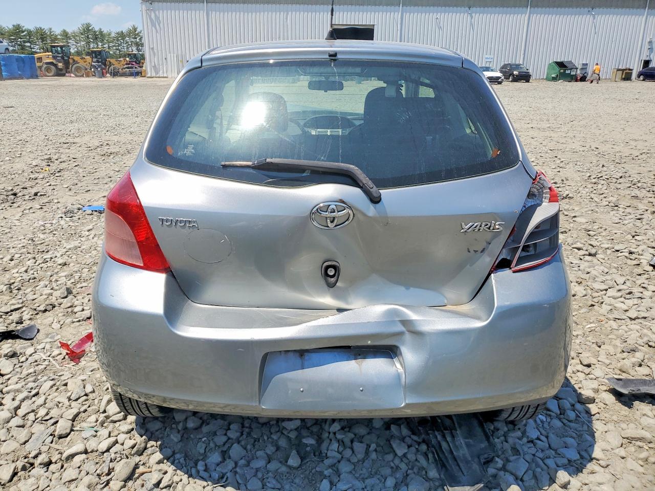 2008 TOYOTA YARIS BASE photo 11